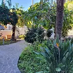 Semesterbostad Casa Dafne *